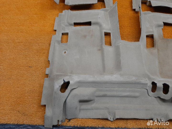 Покрытие напольное Mercedes-Benz M-Class W164