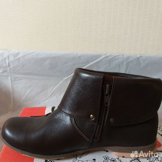 Ботинки демисезонные для девочки 33-37