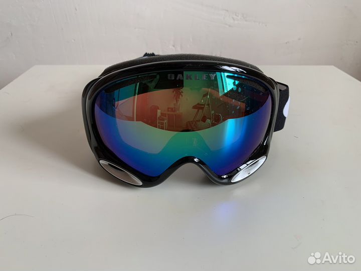 Горнолыжная маска oakley