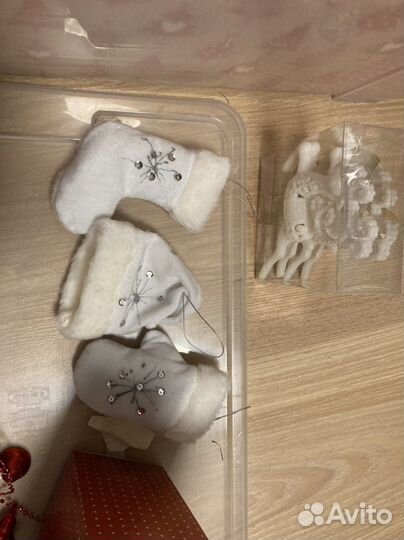 Елочные игрушки