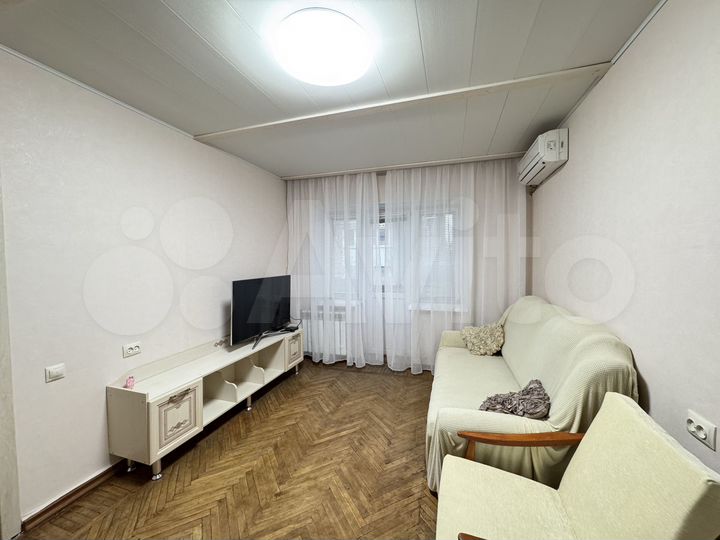 2-к. квартира, 43 м², 5/5 эт.