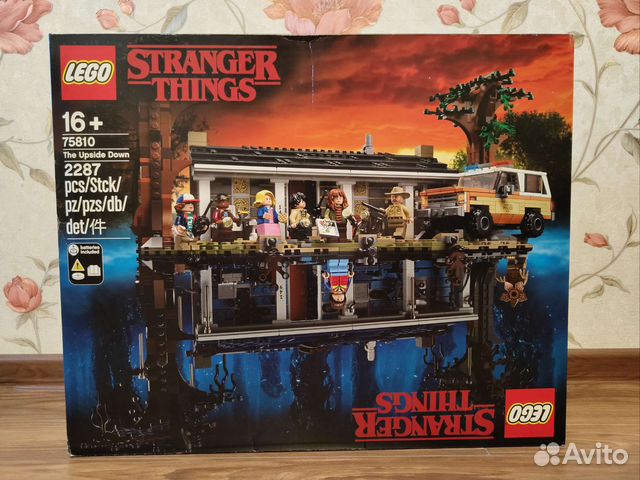 Лего набор Очень странные дела