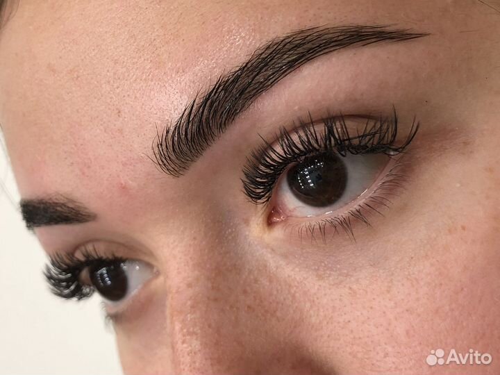 Коррекция и окрашивание бровей