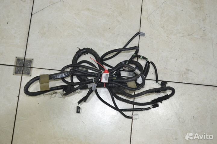 Проводка крышки багажника Toyota Camry 50