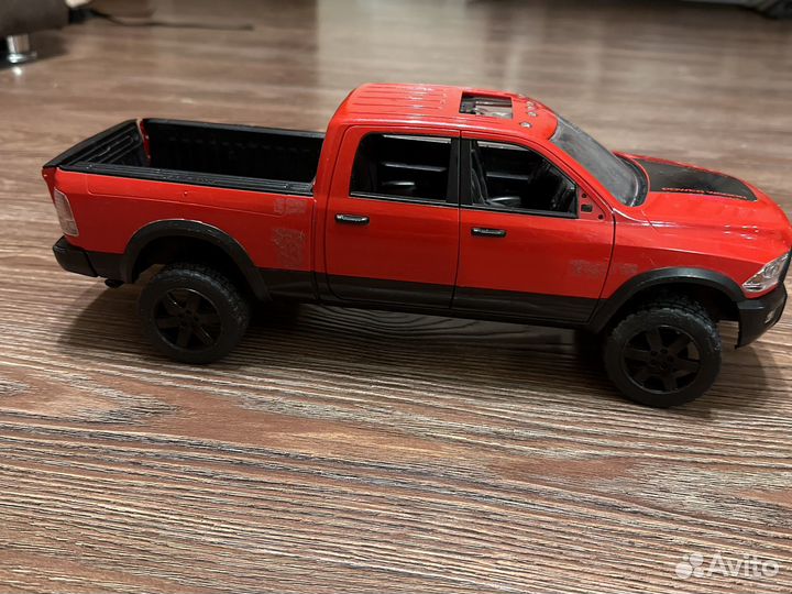 Развивающий автомобиль для детей