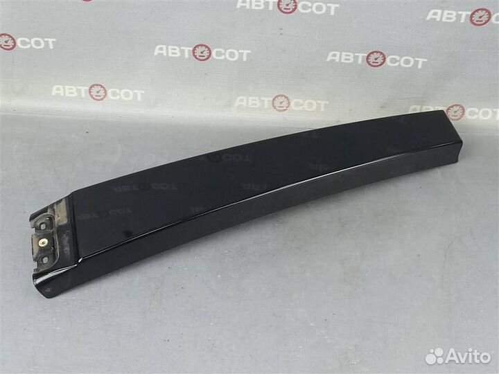 Накладка стойки B правая VW Touareg 7L 20032010