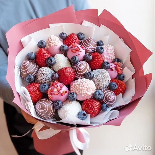 Клубника в шоколаде букет