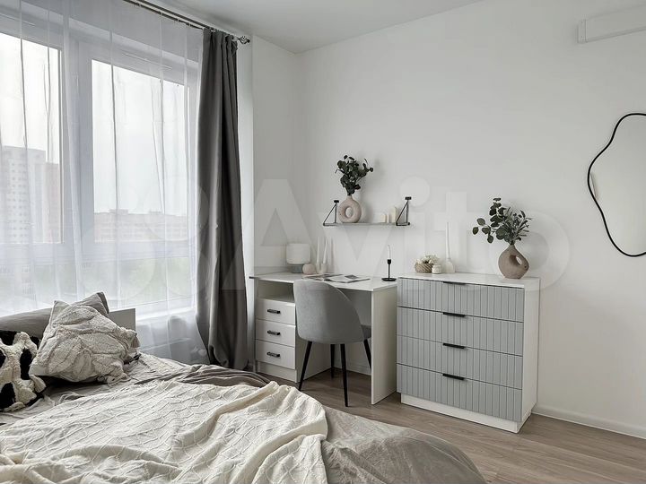 Комната 11 м² в 4-к., 9/33 эт.