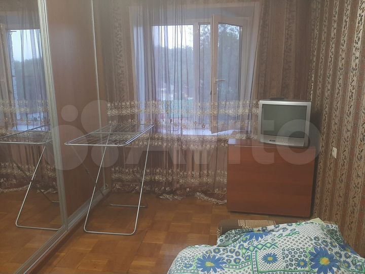 Комната 18 м² в 2-к., 4/5 эт.