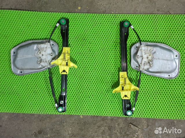 Стеклоподъемник задний в сбор Volkswagen Golf Plus