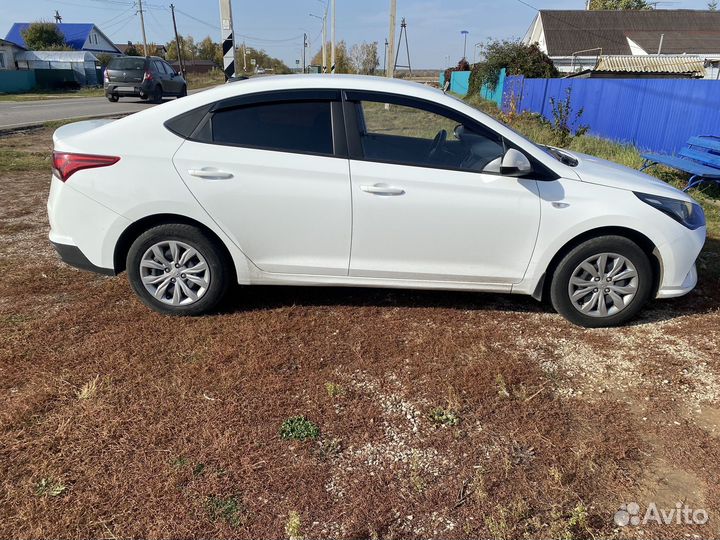 Hyundai Solaris 1.6 МТ, 2020, 110 000 км