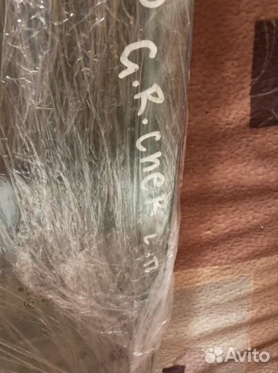 Передние стекла Jeep Grand Cherokee