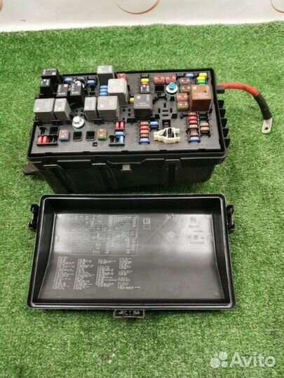 Блок предохранителей Chevrolet Cruz седан 1.6