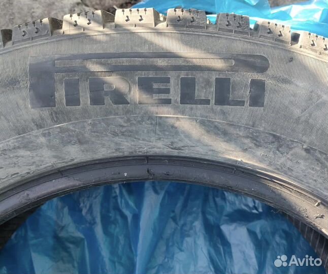 Pirelli Ice Zero 235/60 R18