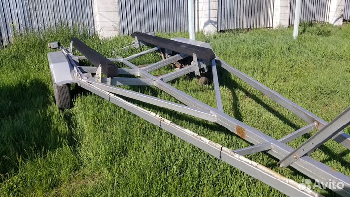 Прицеп лодочный для катера