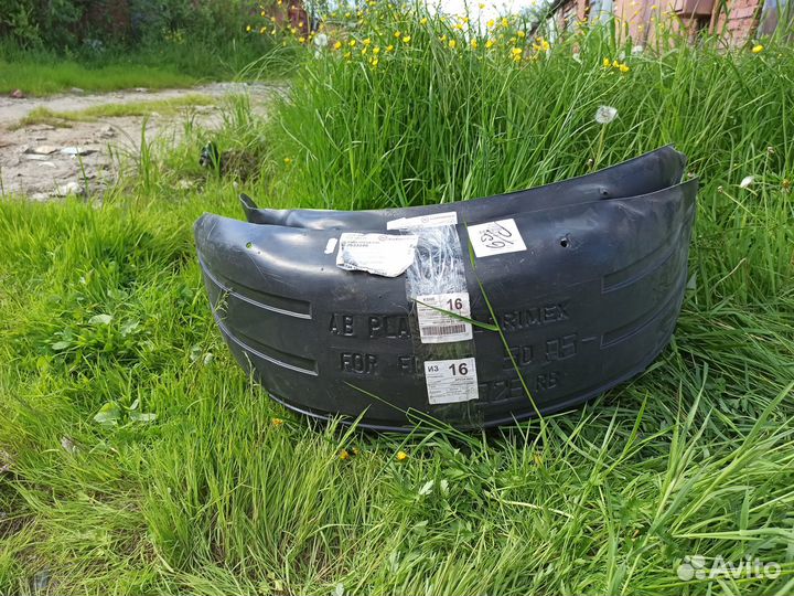 Подкрылки задние Ford Focus 2