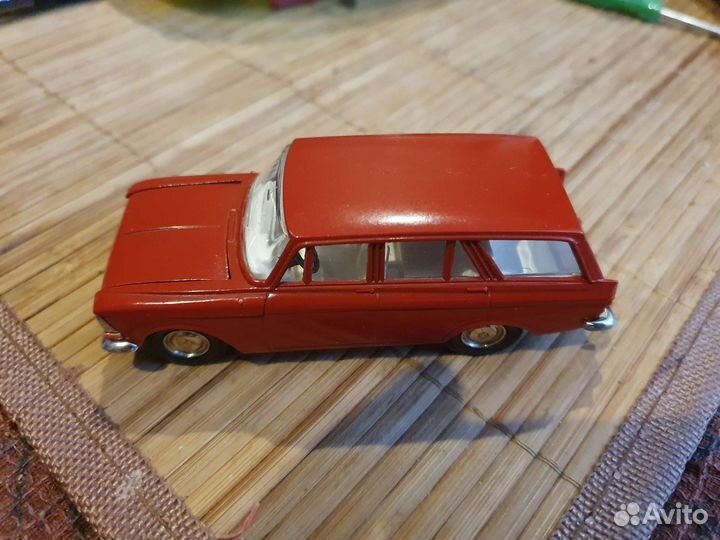 Модель автомобиля 1/43, Москвич 427, А4 СССР