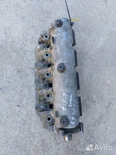 Головка блока цилиндров Renault Scenic 1 F9Q04