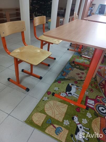 Парты школьные и дошкольные (цветные)