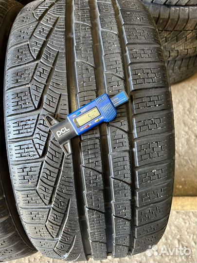 Pirelli Winter Sottozero 240 Serie II 235/35 R19