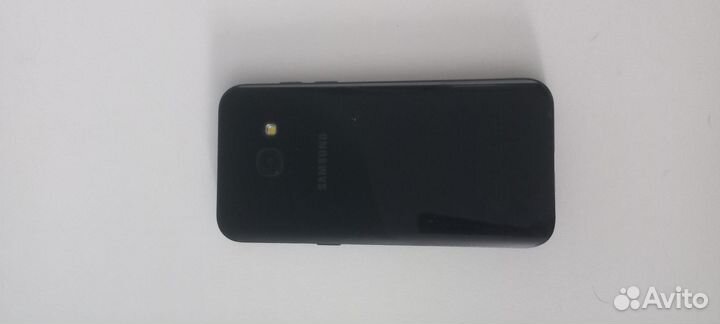 Samsung Galaxy A5 (2017) SM-A520F/DS, 3/32 ГБ