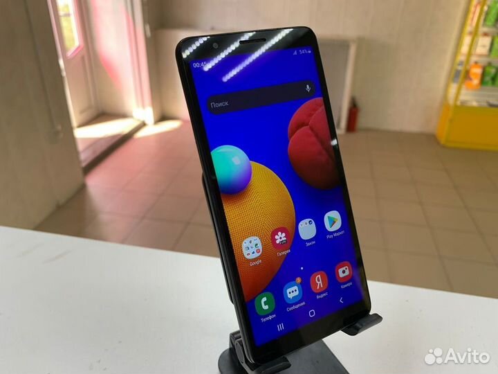 Смартфон Samsung Galaxy A01 Core 1/16Gb