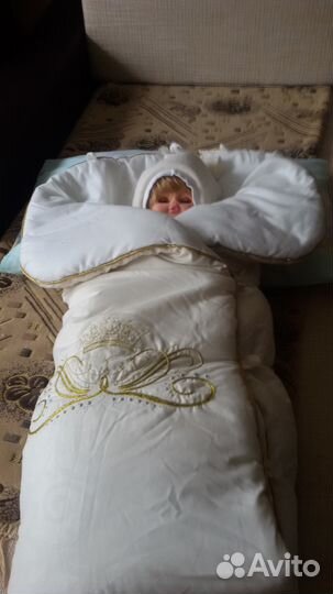 Продам конверт на выписку