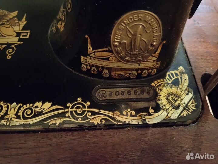 Швейная машина Singer