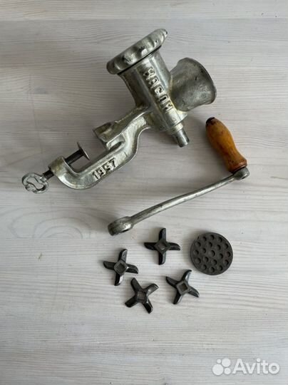 Мясорубка ручная СССР чугунная