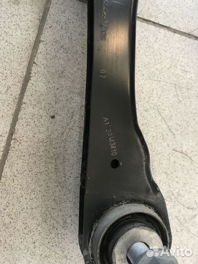 33326867537 Рычаг направляющий BMW G31 G30