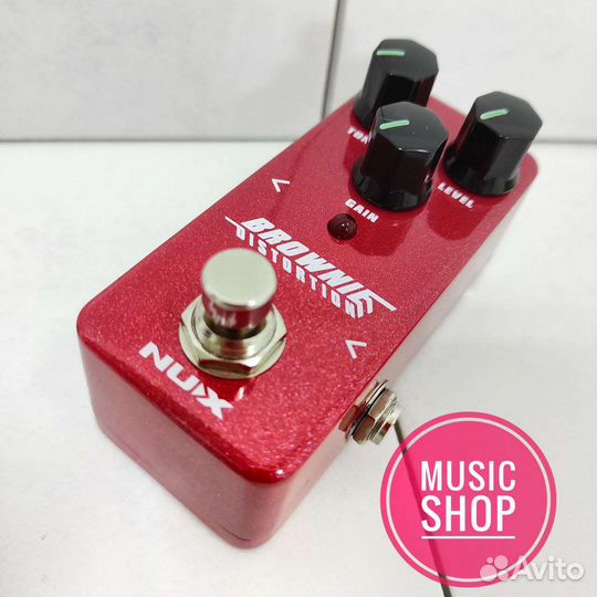 Гитарная педаль distortion Nux новая