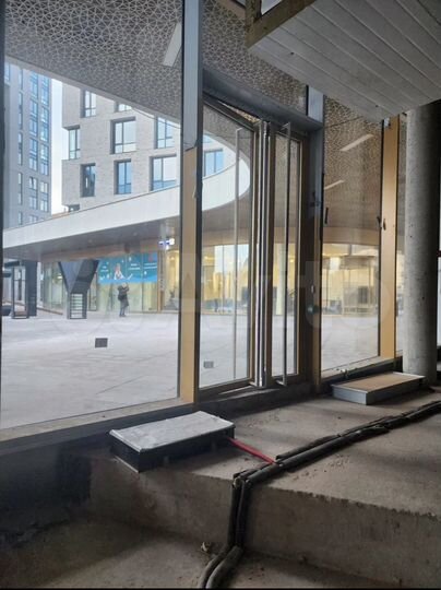 Сдам торговое помещение, 250 м²