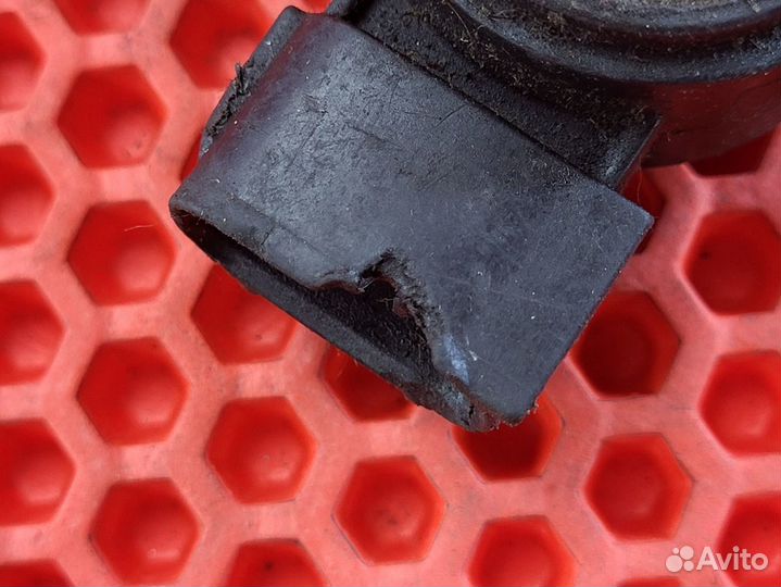 Датчик положения заслонки Toyota Camry E-SV40 3S-F