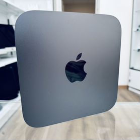 Mac Mini 2018 i3 250 Gb 64 Gb RAM на гарантии