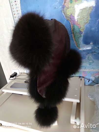 Зимняя шапка из кожи с мехом