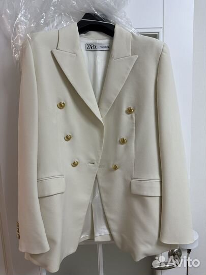 Пиджак белый zara