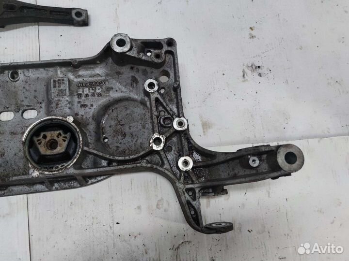 Подрамник передний. VW Tiguan/ Passat/Audi Q3