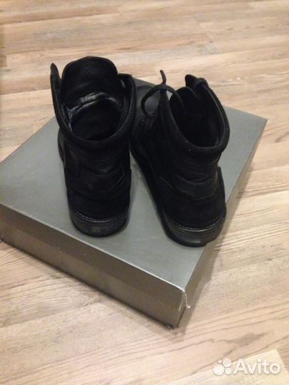 Ботинки