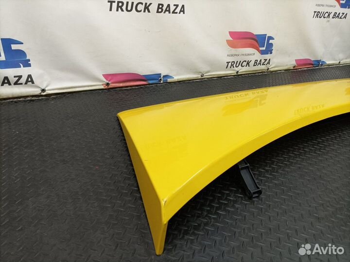 Спойлер кабины верхний Iveco Stralis