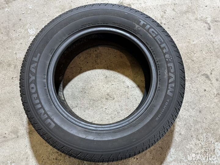 Uniroyal Tiger Paw Touring 225/60 R16