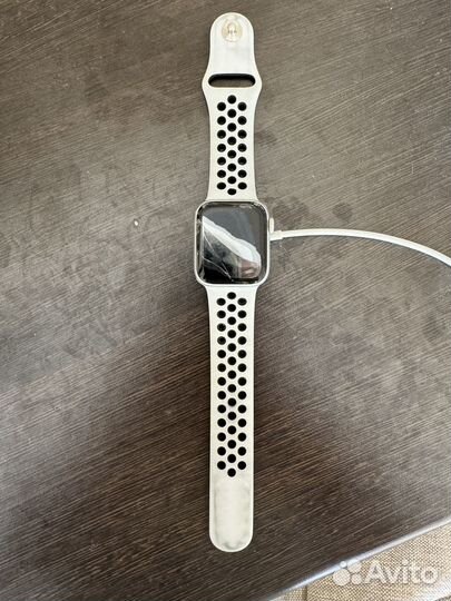 Apple Watch SE 40 mm