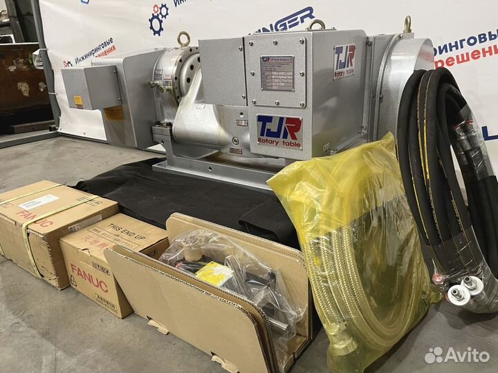 Наклонно-поворотный стол с чпу FHR(s) -255CL