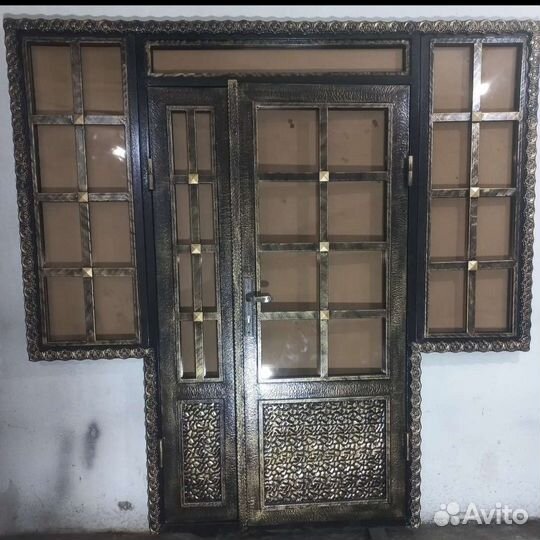 Дверь входная металлическая новая