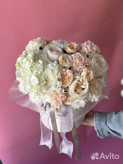 Букеты из свежих цветов