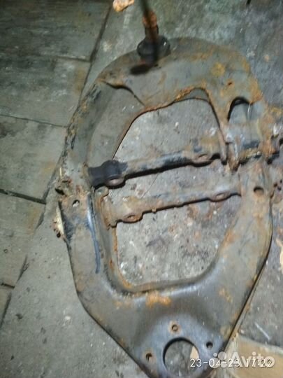 Запчасти на mazda bongo