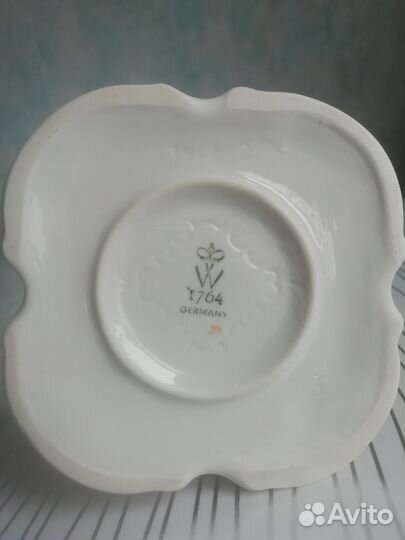 Статуэтка Путти с козленком Германия Wallendorf