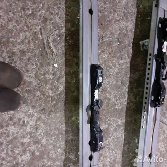 Регулировка сиденья 2-го ряда левая KIA carnival