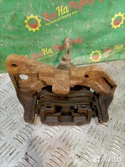 Суппорт задний правый Chrysler Pacifica