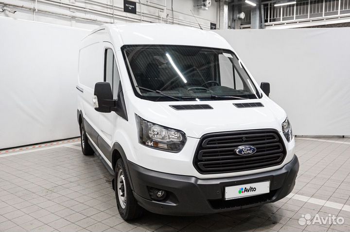 Ford Transit микроавтобус, 2021