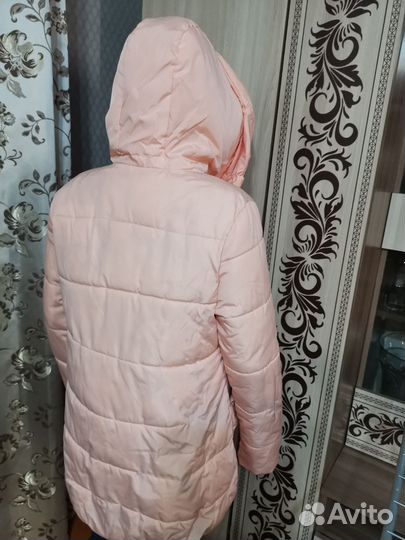 Пуховик женский 46 48 размер весна
